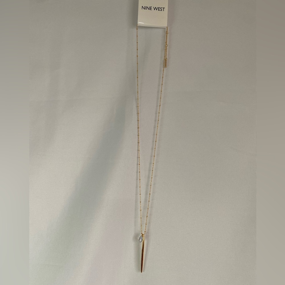 Nine West Gold Tone Crystal Pendant‎ Necklace NWT